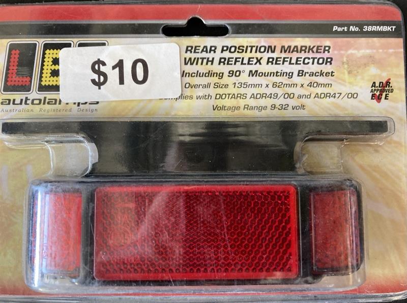 Rear Position Marker With Reflex Reflector and 90° mounting bracket